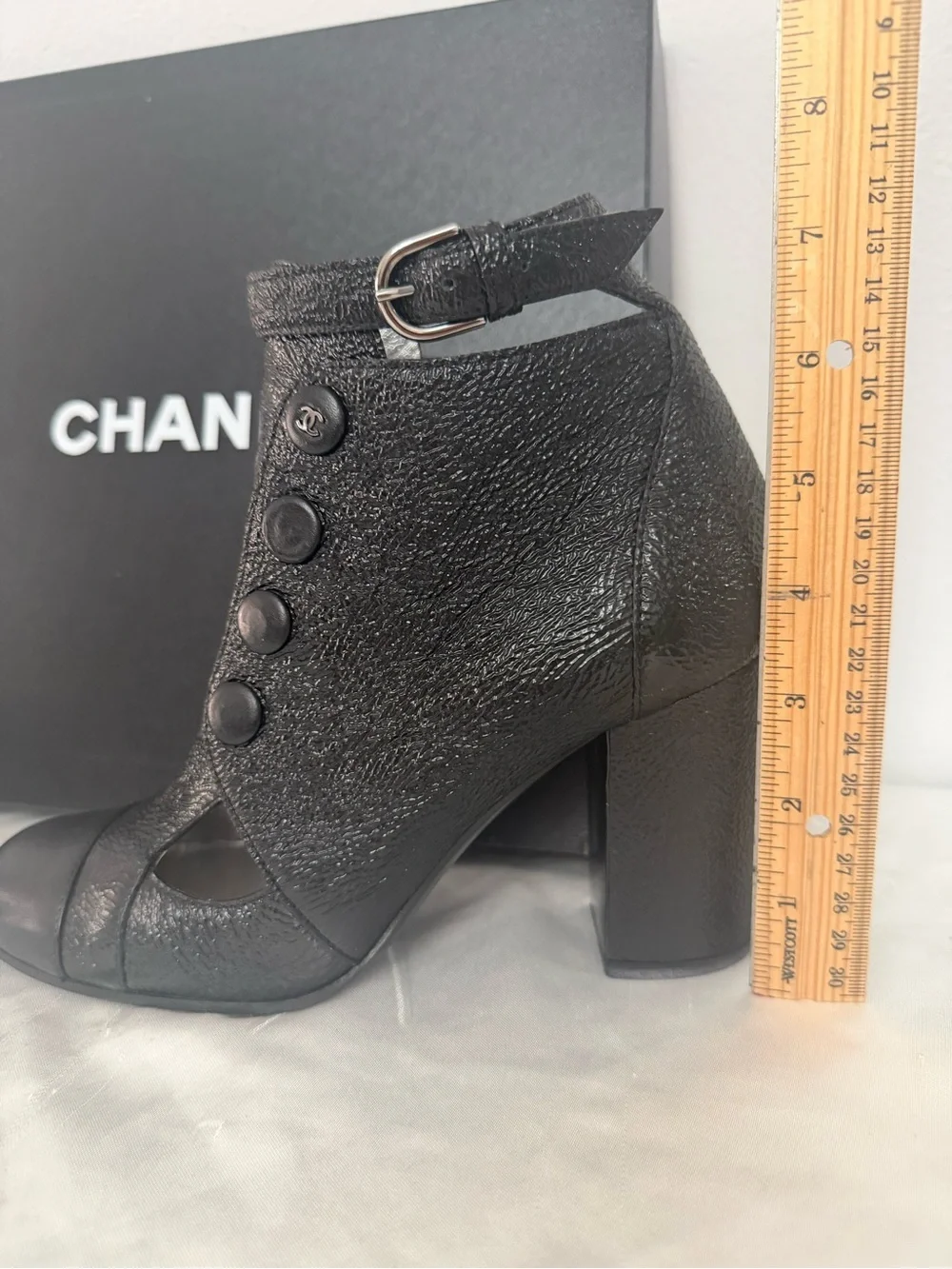 CHANEL stylish black